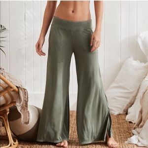 Aerie Wide Leg Green Lounge Pant with Side Slit